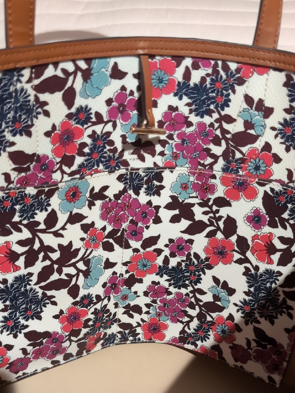 Tory Burch Tote - Picture 11 of 12